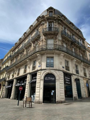 Grand Appartement Au Coeur de Sète